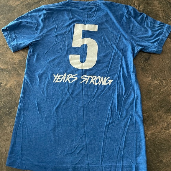 Burn Bootcamp “Bleed Blue” t’shirt blue and white size small - Picture 2 of 3